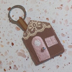 Handcrafted Cute Cottage Key Fob No Place Like Home Felt Applique Ribbon | New#4